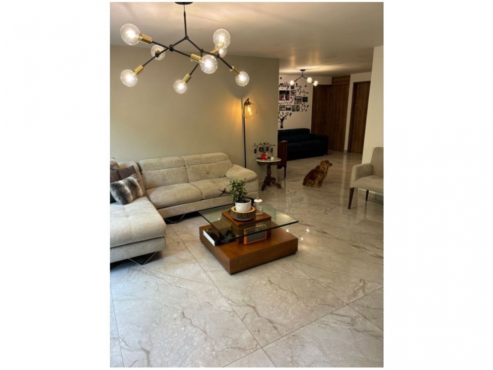 Apartamento en venta en Milla De Oro, Medellín · foto 3 de 14