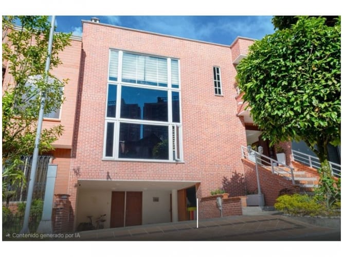Casa de 5 alcobas en venta en San Jose, Sabaneta, 328 m² · foto 10 de 17