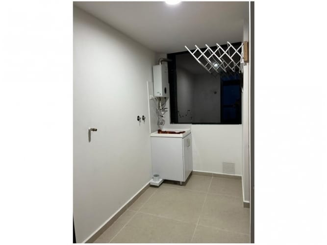 Apartamento de 2 alcobas en venta en Los Salados, El Retiro, 129 m² · foto 6 de 18