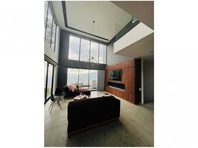Casa de 5 alcobas en venta en Bellavista, Bello, 390 m² · foto 6 de 24