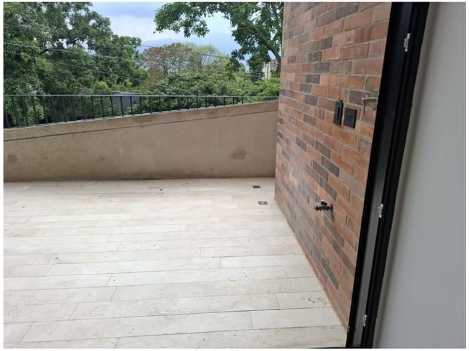 Apartamento de 2 alcobas en venta en El Diamante No. 2, Medellín, 178 m² · foto 13 de 24