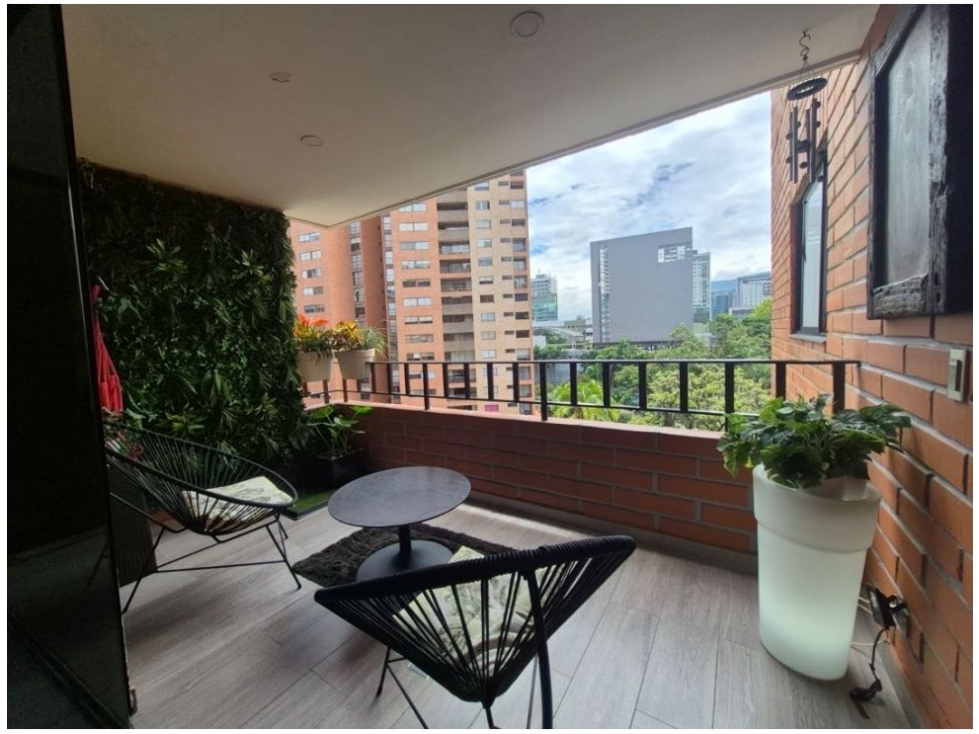 Apartamento en venta en Milla De Oro, Medellín · foto 6 de 21