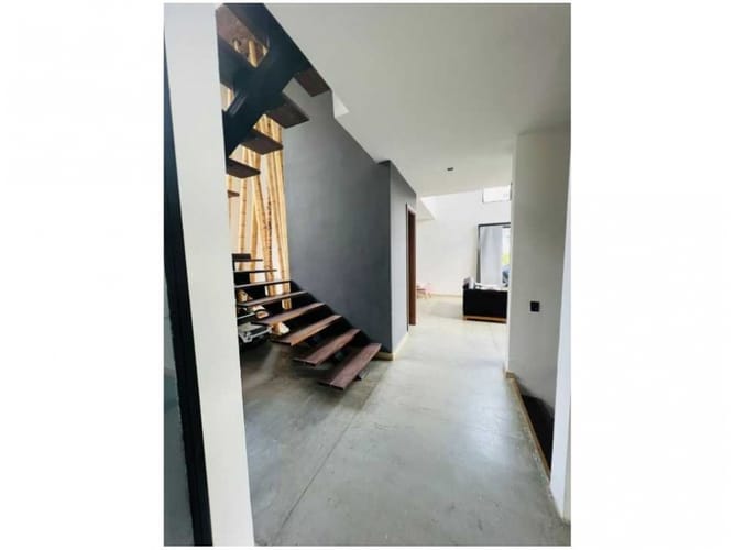 Casa de 5 alcobas en venta en Bellavista, Bello, 390 m² · foto 14 de 24