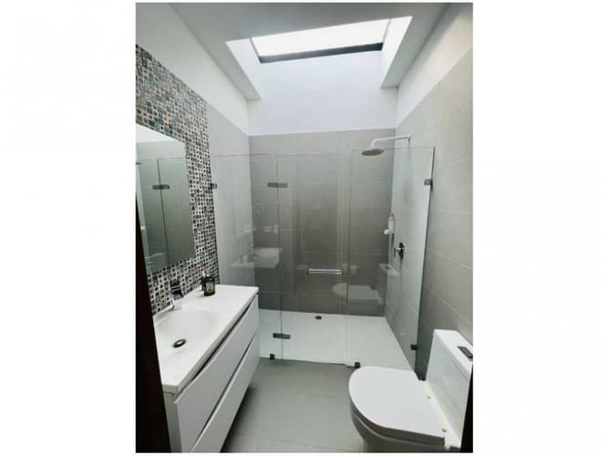 Casa de 5 alcobas en venta en Bellavista, Bello, 390 m² · foto 19 de 24