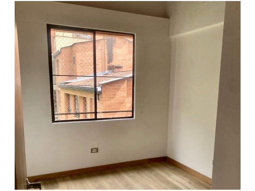 Apartamento en venta en Loma Del Escobero, Envigado · foto 3 de 14