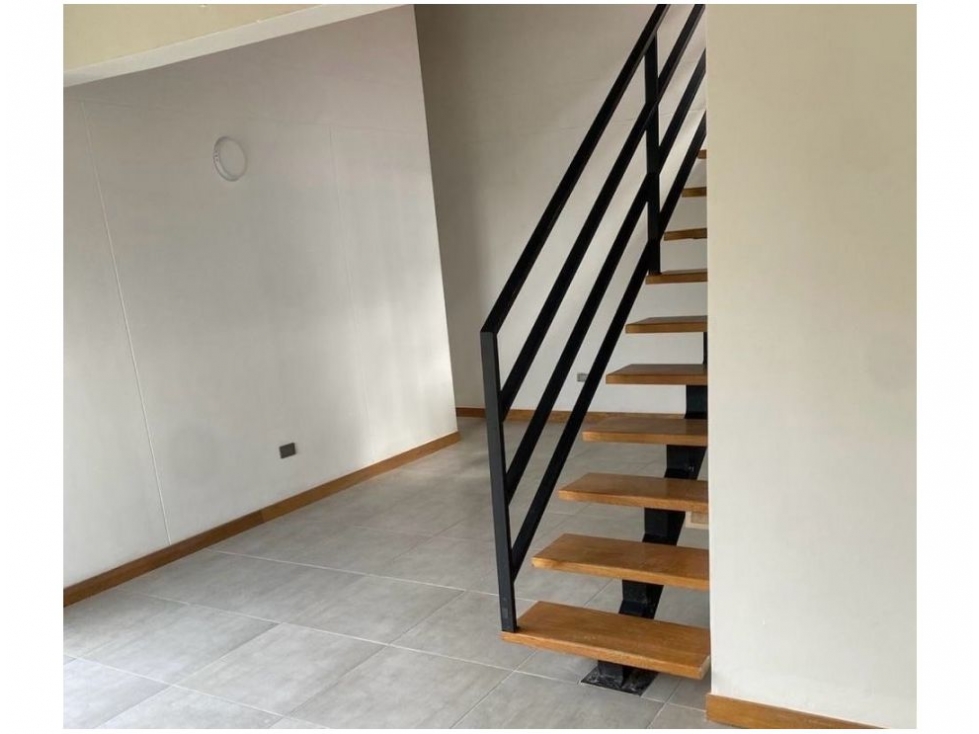 Apartamento en venta en Loma Del Escobero, Envigado · foto 8 de 14