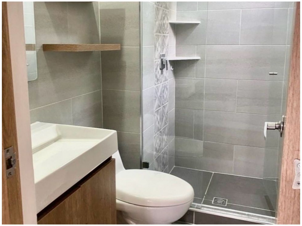 Apartamento en venta en Loma Del Escobero, Envigado · foto 9 de 14