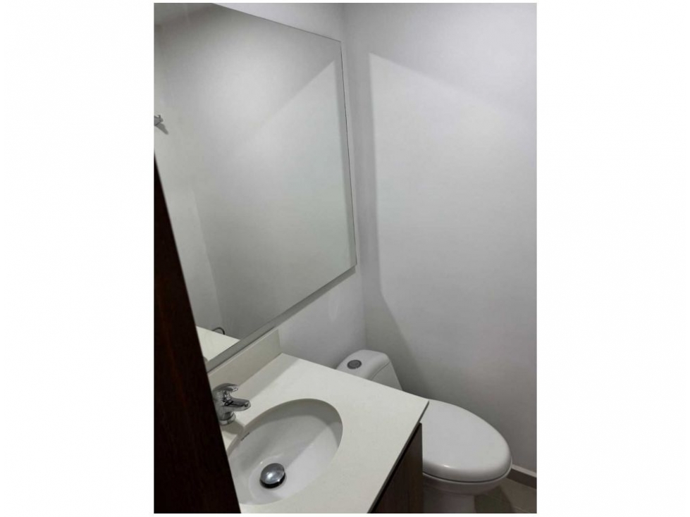 Apartamento en venta en Zona Centro, Envigado · foto 13 de 17