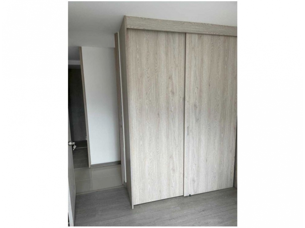 Apartamento en venta en Zona Centro, Envigado · foto 14 de 16