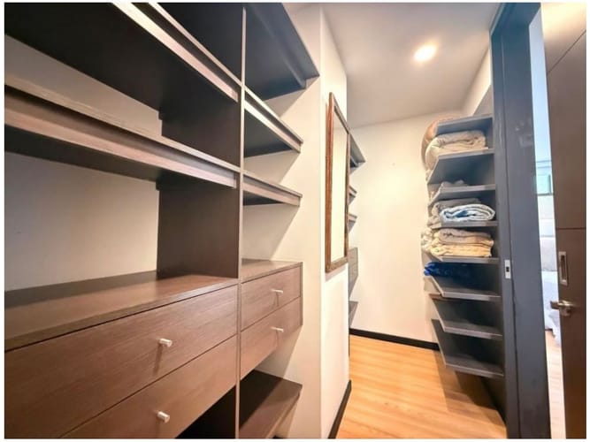 Apartamento de 3 alcobas en venta en Altos Del Poblado, Medellín, 87 m² · foto 7 de 11