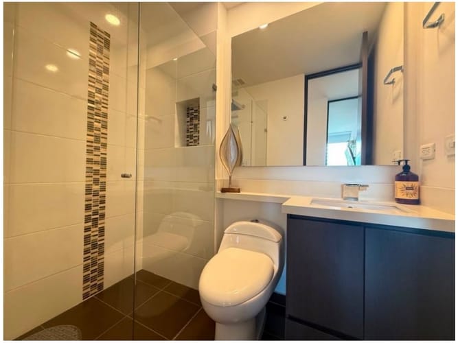 Apartamento de 3 alcobas en venta en Altos Del Poblado, Medellín, 87 m² · foto 8 de 11