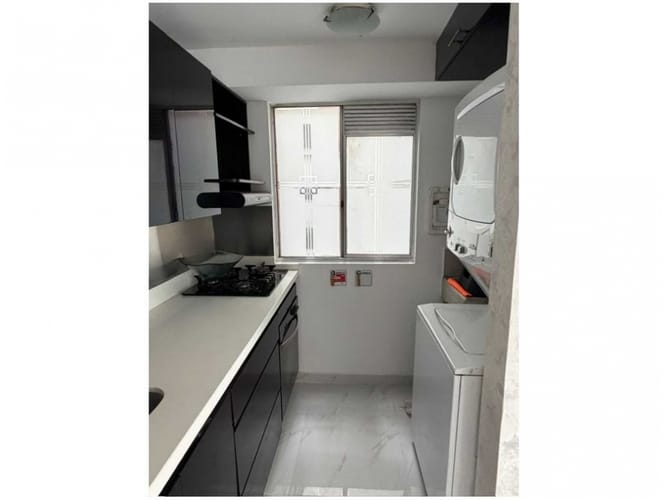 Apartaestudio en venta en Loma De Los Bernal, Medellín, 73 m² · foto 12 de 24