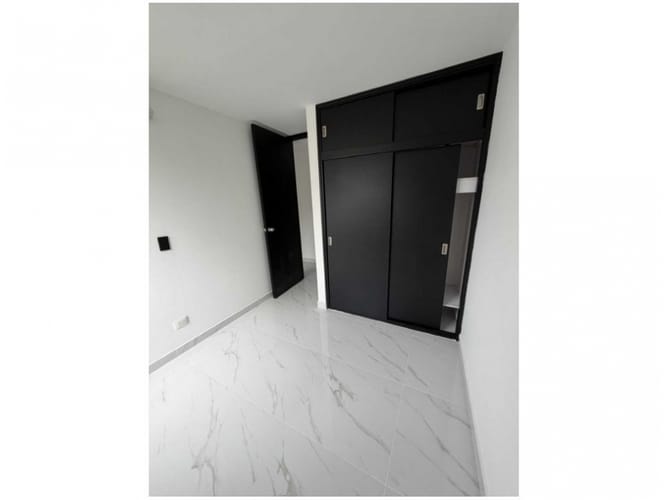 Apartaestudio en venta en Loma De Los Bernal, Medellín, 73 m² · foto 15 de 24