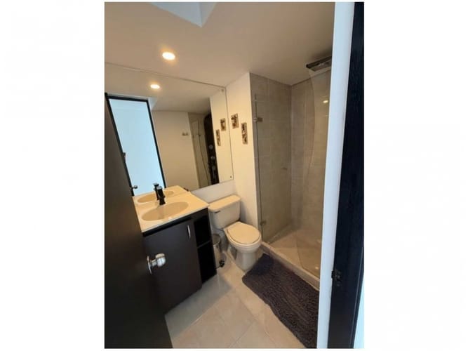 Apartaestudio en venta en Loma De Los Bernal, Medellín, 73 m² · foto 24 de 24