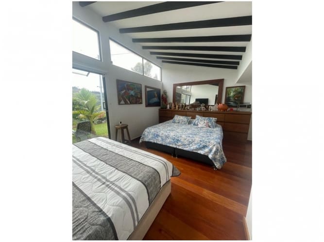 Casa de 3 alcobas en venta en La Encarnacion, El Retiro, 300 m² · foto 3 de 24