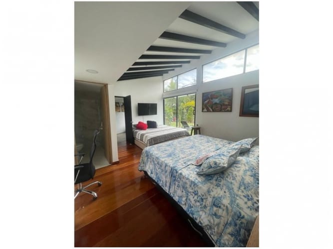 Casa de 3 alcobas en venta en La Encarnacion, El Retiro, 300 m² · foto 9 de 24