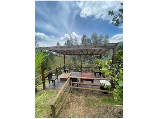 Casa de 3 alcobas en venta en La Encarnacion, El Retiro, 300 m² · foto 13 de 24