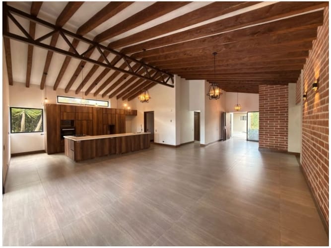 Casa de 4 alcobas en venta en Llano Grande, Rionegro, 1750 m² · foto 14 de 24