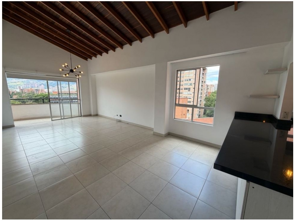 Apartamento en venta en Zuñiga, Envigado · foto 2 de 14