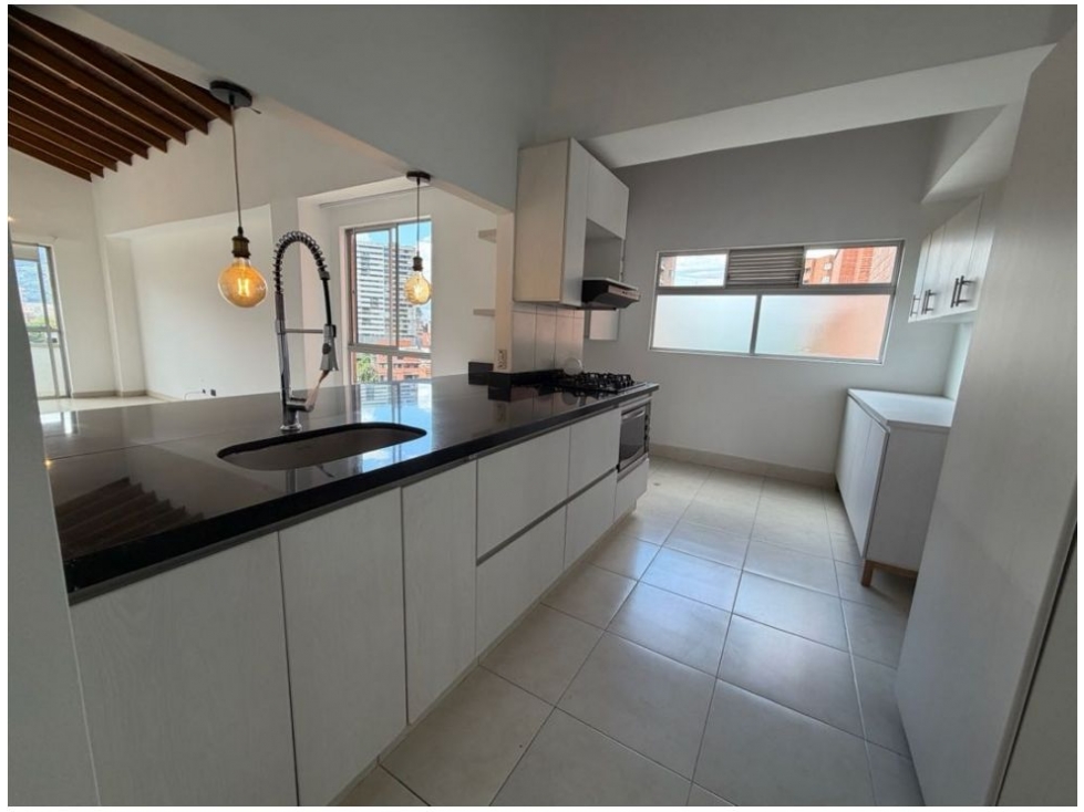 Apartamento en venta en Zuñiga, Envigado · foto 4 de 14