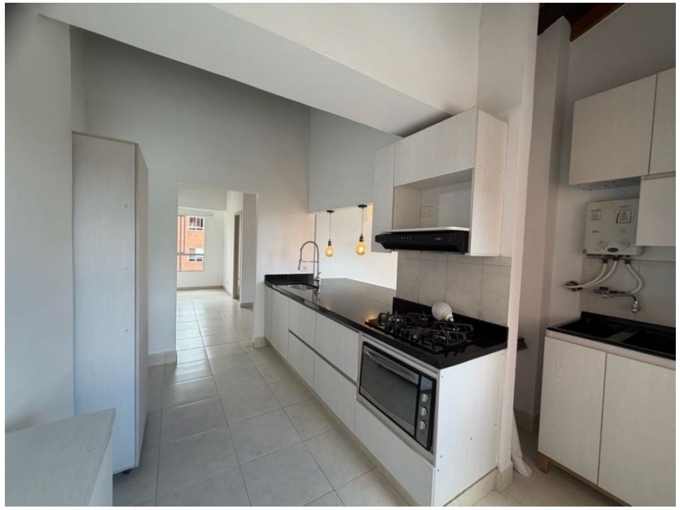 Apartamento en venta en Zuñiga, Envigado · foto 5 de 14