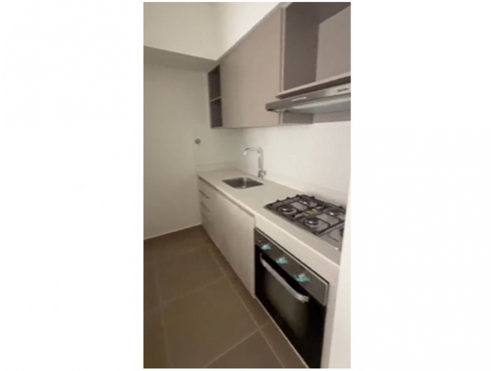 Apartamento en venta en Ciudad Del Río, Medellín · foto 6 de 19