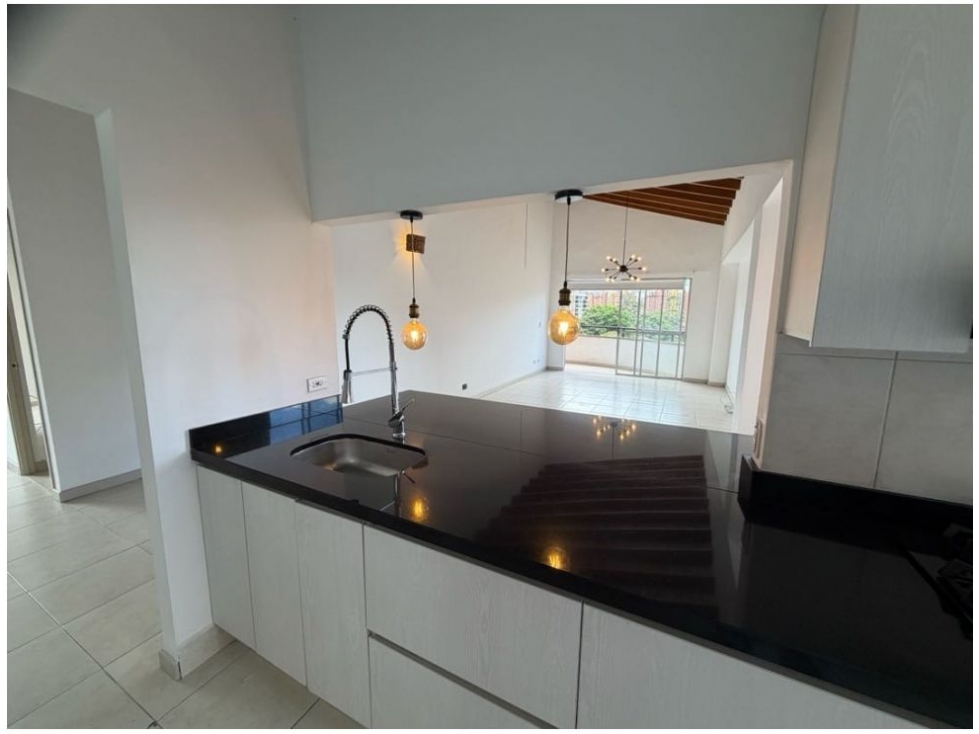 Apartamento en venta en Zuñiga, Envigado · foto 6 de 14