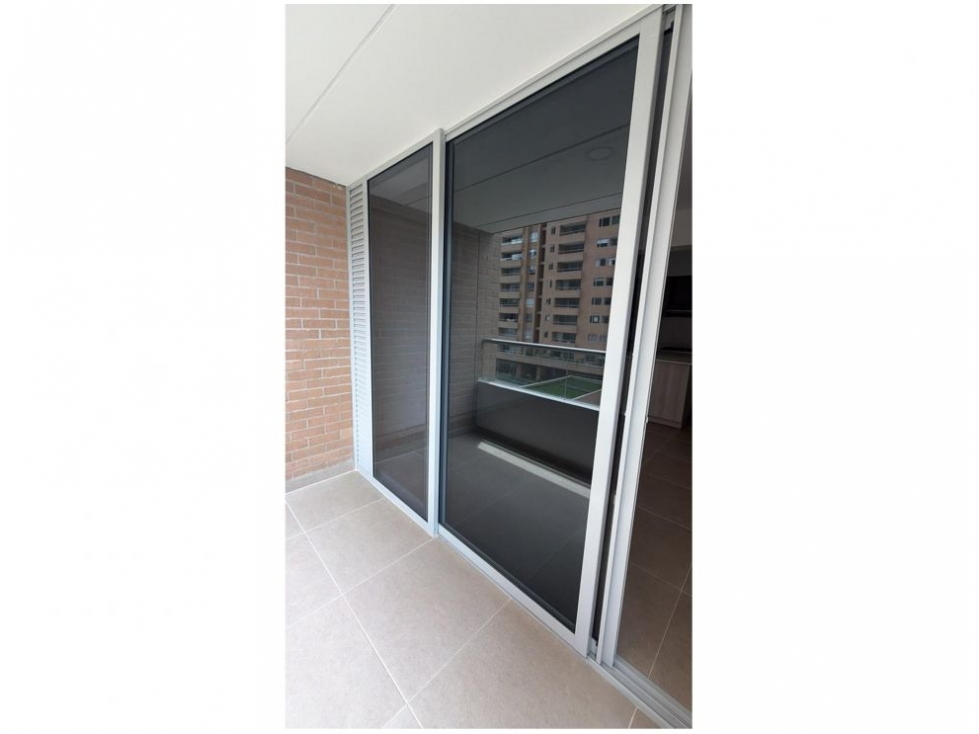 Apartamento en venta en Ciudad Del Río, Medellín · foto 10 de 19