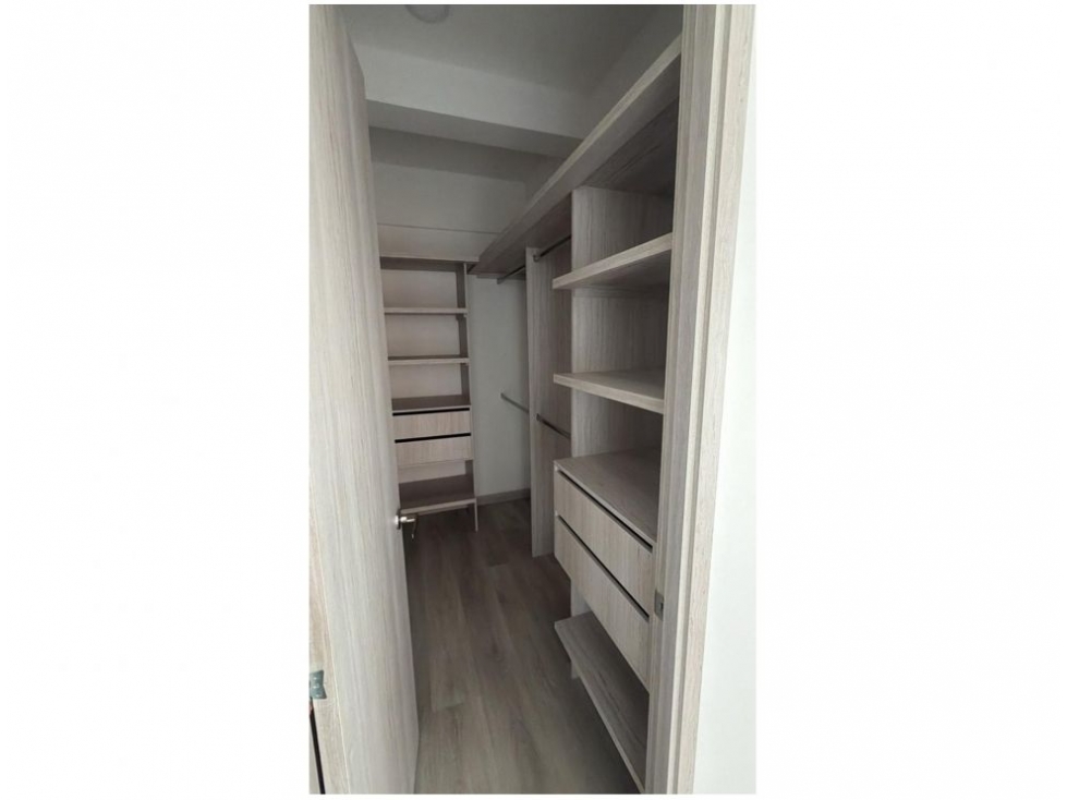 Apartamento en venta en Ciudad Del Río, Medellín · foto 15 de 19