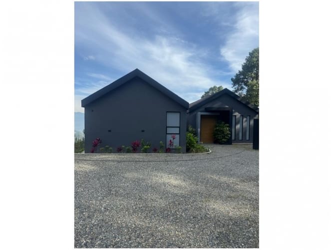 Casa de 4 alcobas en venta en Mesa, Medellín, 385 m² · foto 12 de 13