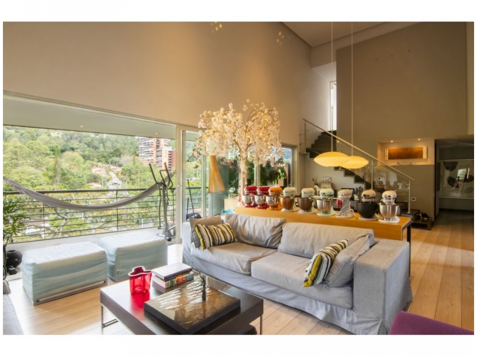 Apartamento en venta en Calasanz, Medellín · foto 2 de 24