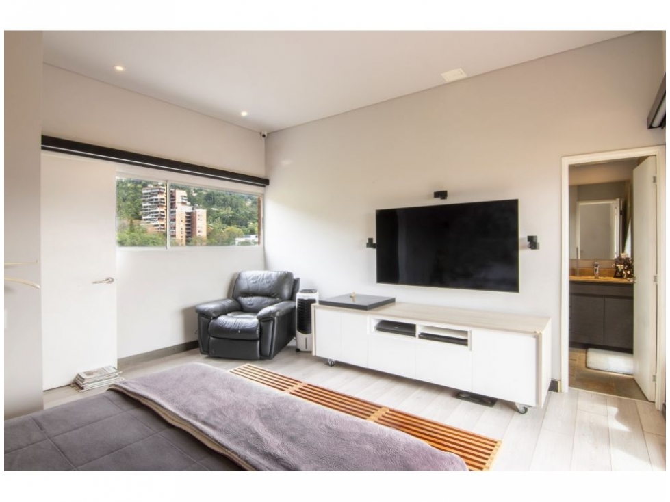 Apartamento en venta en Calasanz, Medellín · foto 15 de 24