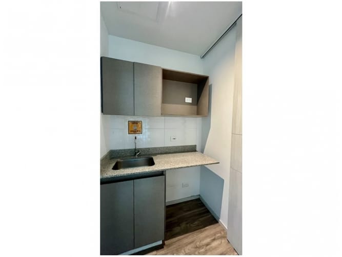 Oficina en venta en Los Balsos, Medellín, 50 m² · foto 7 de 12