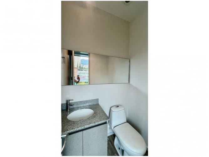 Oficina en venta en Los Balsos, Medellín, 50 m² · foto 10 de 12