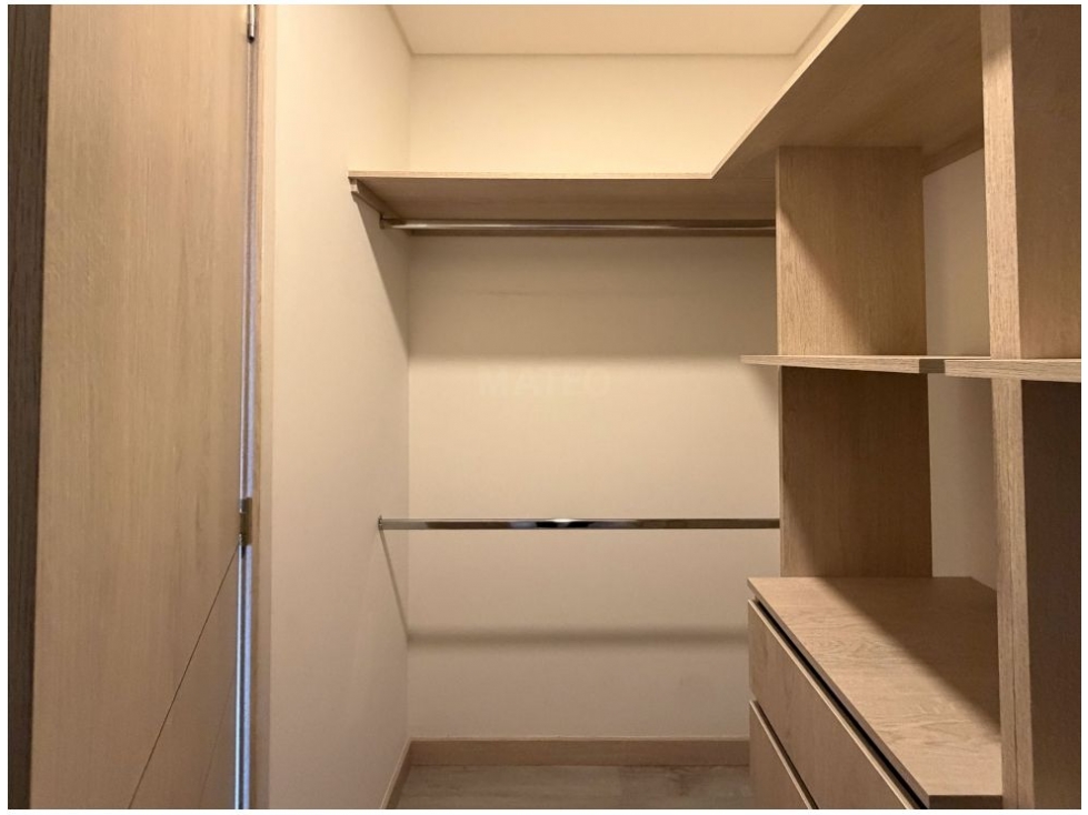 Apartamento en venta en Loma Del Esmeraldal, Envigado · foto 21 de 24