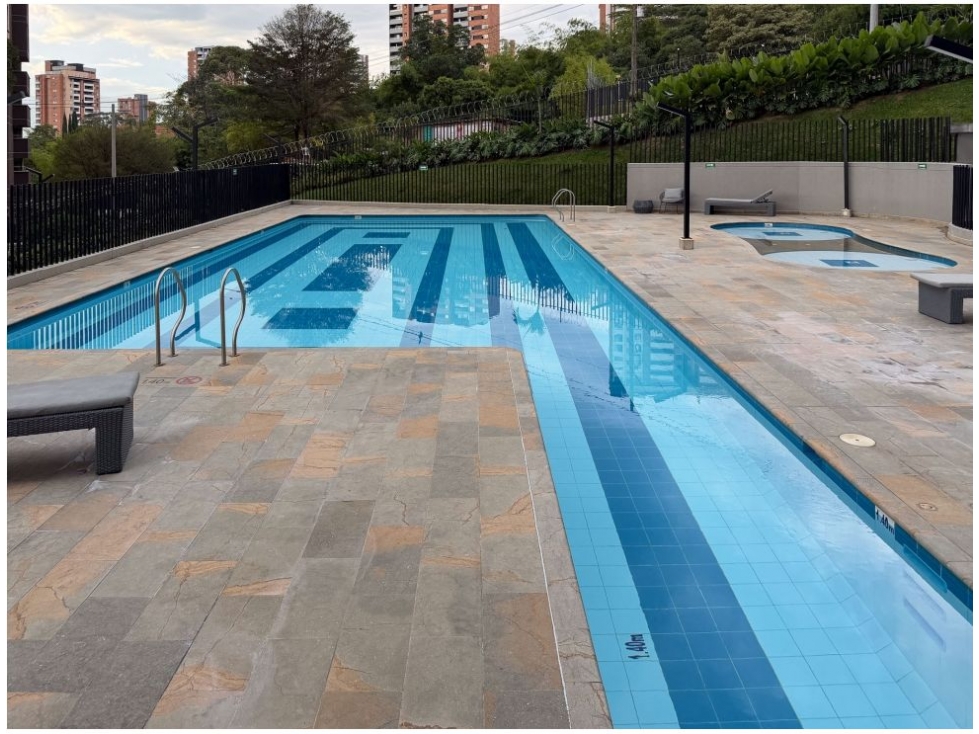 Apartamento en venta en Loma Del Esmeraldal, Envigado · foto 23 de 24