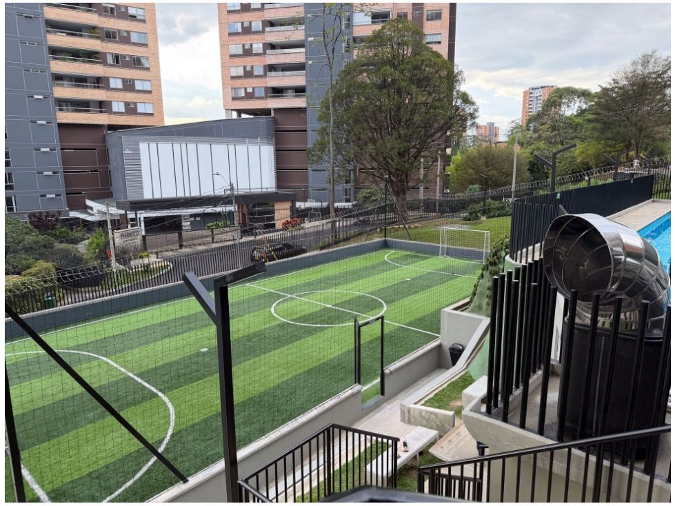 Apartamento en venta en Loma Del Esmeraldal, Envigado · foto 24 de 24