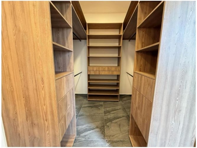 Casa de 3 alcobas en venta en Las Palmas, Envigado, 331 m² · foto 14 de 22