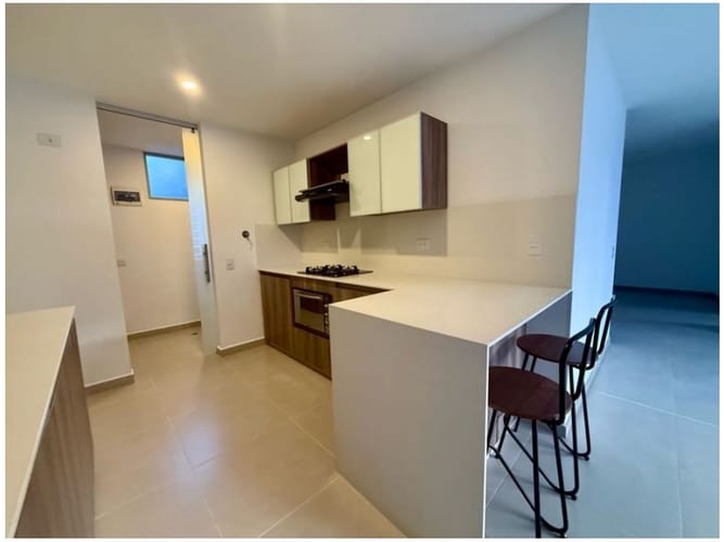 Apartamento de 3 alcobas en venta en La Visitación, Medellín, 108 m² · foto 7 de 24