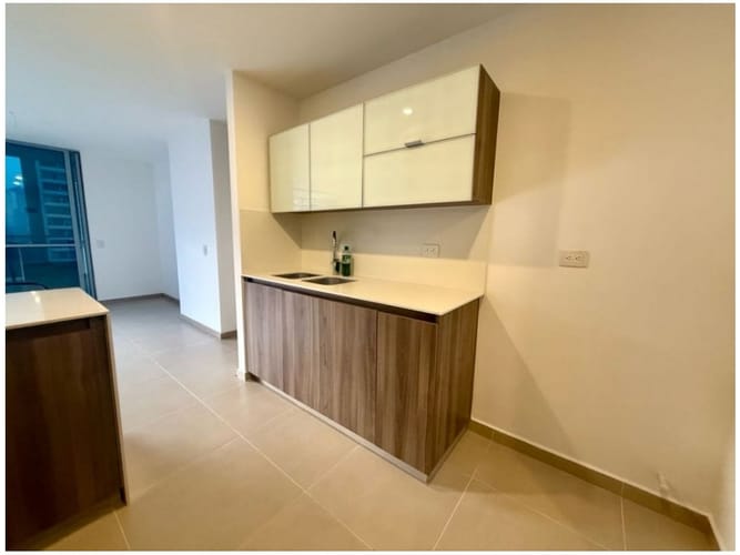 Apartamento de 3 alcobas en venta en La Visitación, Medellín, 108 m² · foto 8 de 24