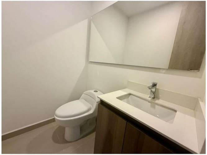 Apartamento de 3 alcobas en venta en La Visitación, Medellín, 108 m² · foto 14 de 24
