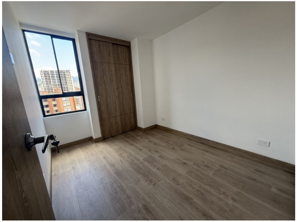 Apartamento en venta en Laureles, Medellín · foto 14 de 23