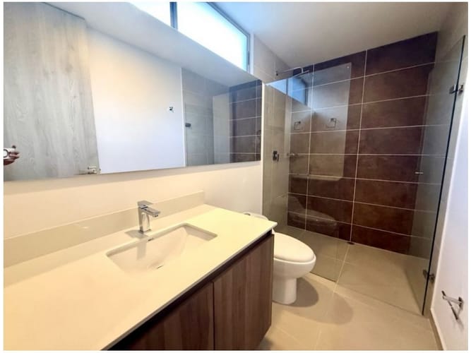 Apartamento de 3 alcobas en venta en La Visitación, Medellín, 108 m² · foto 22 de 24