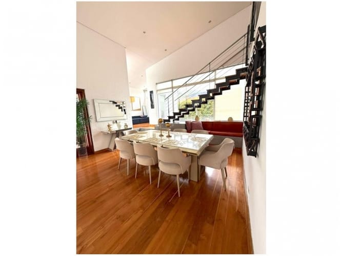 Casa de 5 alcobas en venta en Carrizales, Envigado, 495 m² · foto 8 de 21