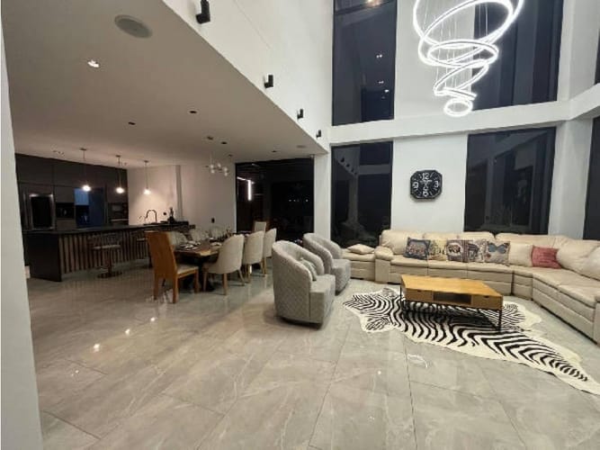 Casa de 3 alcobas en venta en Mesa, Envigado, 490 m² · foto 10 de 22