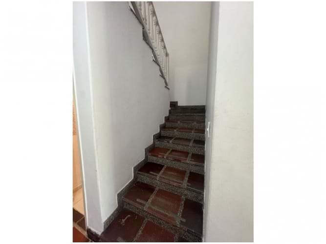 Casa en venta en Las Lomas No.1, Medellín, 680 m² · foto 7 de 18