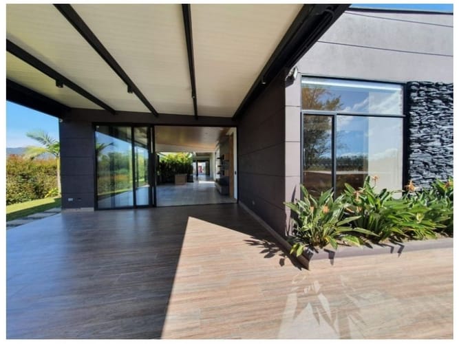 Casa de 3 alcobas en venta en Llano Grande, Rionegro, 540 m² · foto 22 de 24