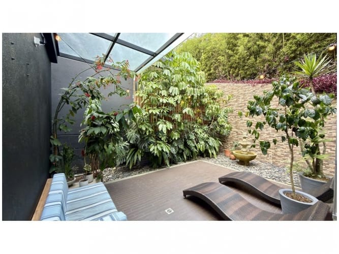 Casa de 3 alcobas en venta en Montessori, Envigado, 288 m² · foto 9 de 19