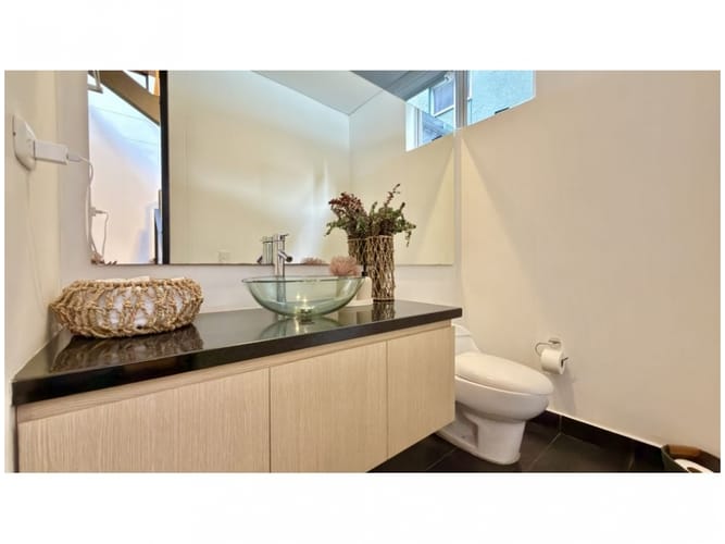 Casa de 3 alcobas en venta en Montessori, Envigado, 288 m² · foto 11 de 19