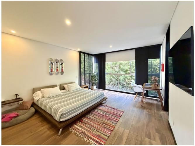 Casa de 3 alcobas en venta en Montessori, Envigado, 288 m² · foto 15 de 19
